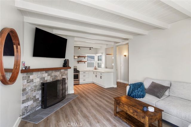 27 66th Place, Long Beach, CA 90803