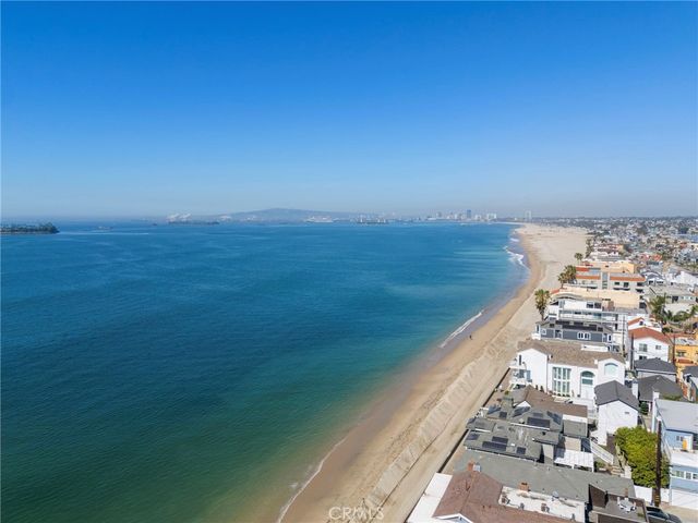 27 66th Place, Long Beach, CA 90803