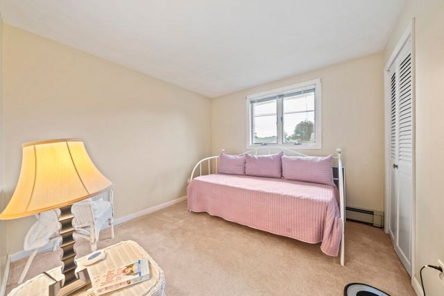19 William Road, Holbrook, MA 02343