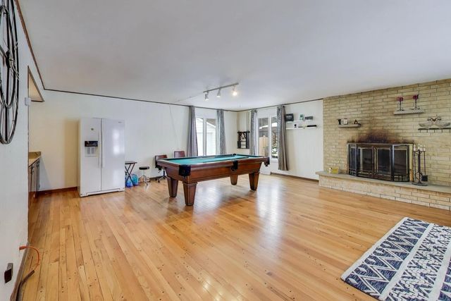 511 Mark Lane, Downers Grove, IL 60516