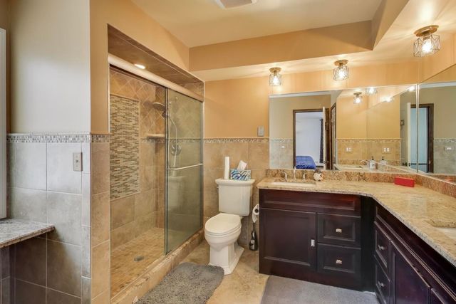 511 Mark Lane, Downers Grove, IL 60516