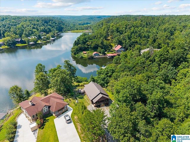 58 RIVER OAKS CIRCLE, Oneonta, AL 35121