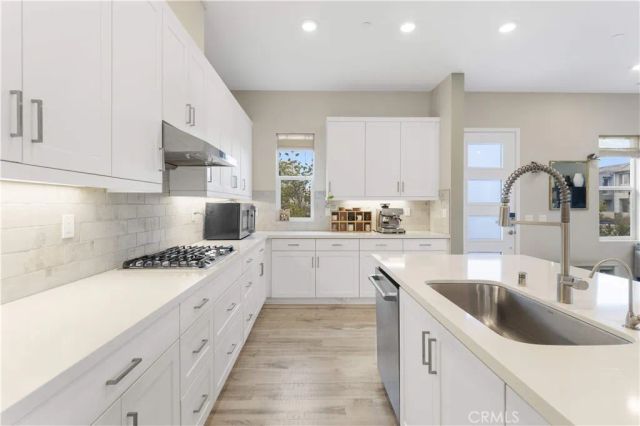 130 Yugen, Irvine, CA 92618