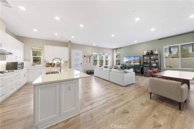 130 Yugen, Irvine, CA 92618