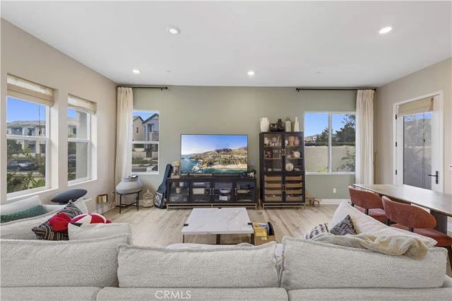 130 Yugen, Irvine, CA 92618