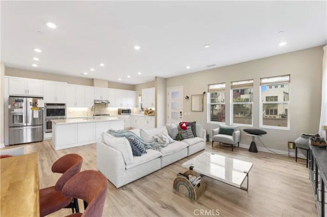 130 Yugen, Irvine, CA 92618