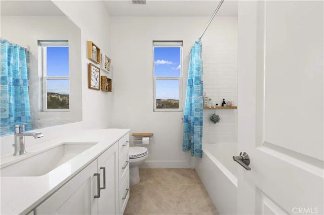 130 Yugen, Irvine, CA 92618