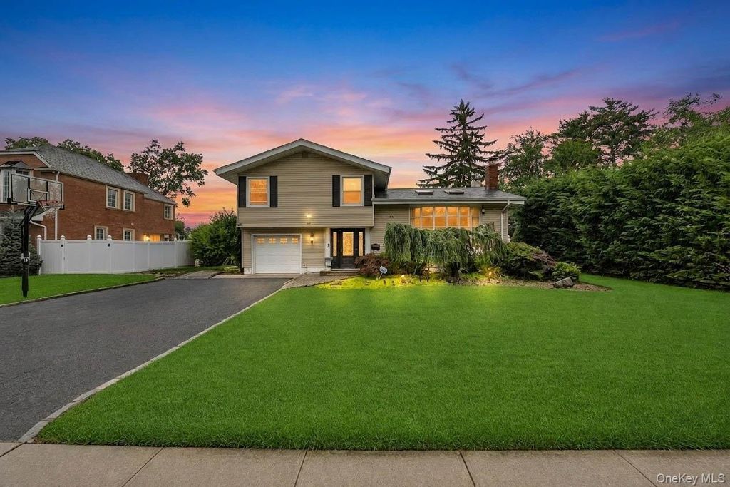 49 Village Drive, Jericho, NY 11753 — exterior