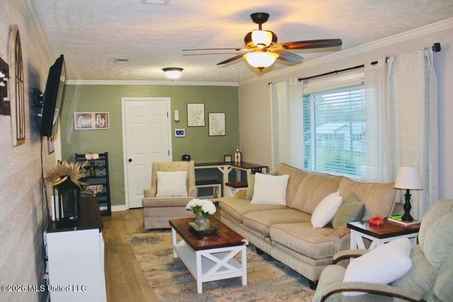 217 Ann Drive, Pearl, MS 39208