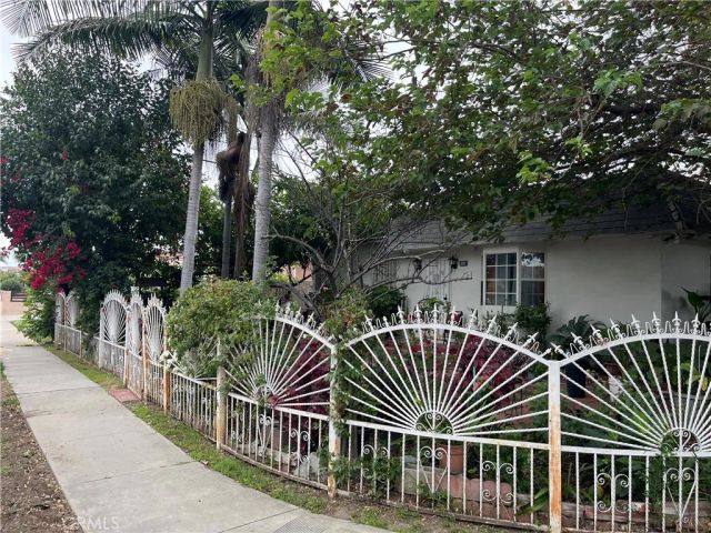 11266 Cornish, Lynwood, CA 90262