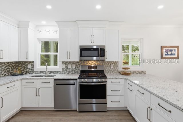 156 Carvin Rd, Daufuskie Island, SC 29915