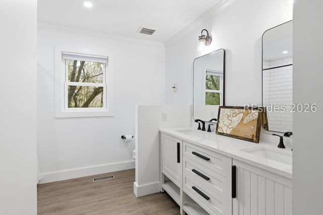 156 Carvin Rd, Daufuskie Island, SC 29915