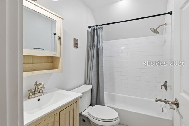 156 Carvin Rd, Daufuskie Island, SC 29915