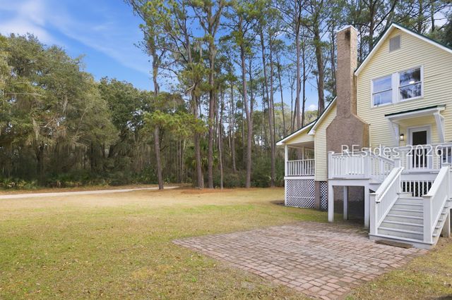 156 Carvin Rd, Daufuskie Island, SC 29915