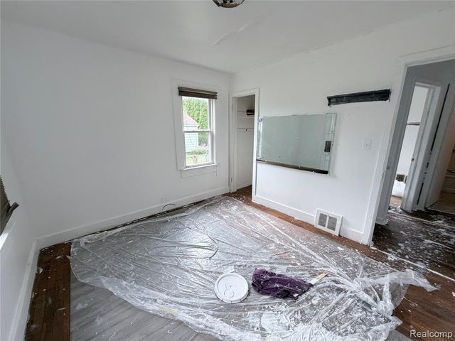 3220 W Ridgeway Avenue, Flint, MI 48504