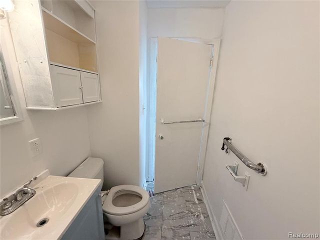 3220 W Ridgeway Avenue, Flint, MI 48504