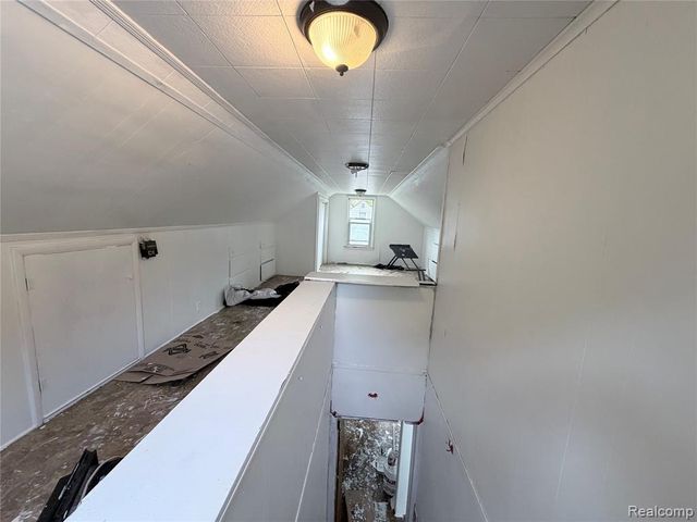 3220 W Ridgeway Avenue, Flint, MI 48504