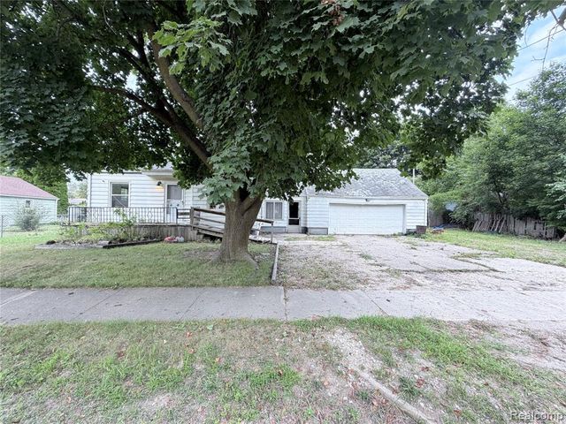 3220 W Ridgeway Avenue, Flint, MI 48504