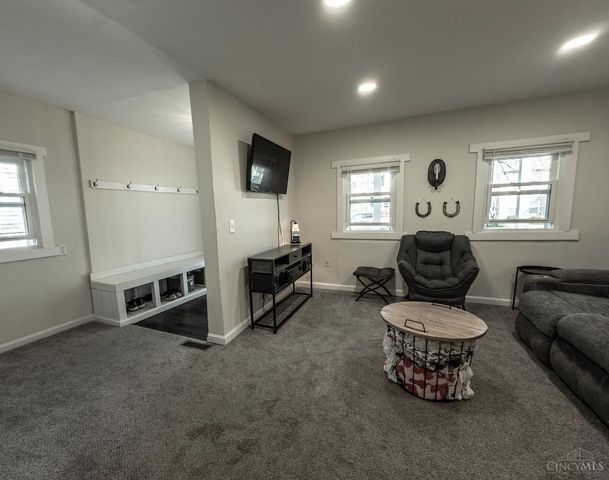 230 Augusta Street, New Richmond, OH 45157