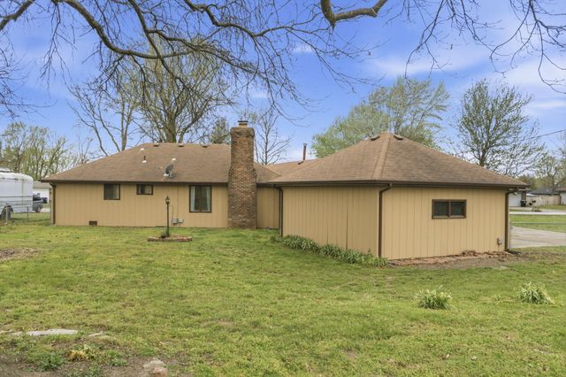 112 Grand Prairie Drive, Willard, MO 65781