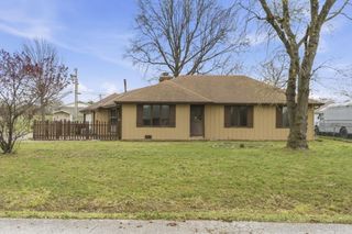 112 Grand Prairie Drive, Willard, MO 65781