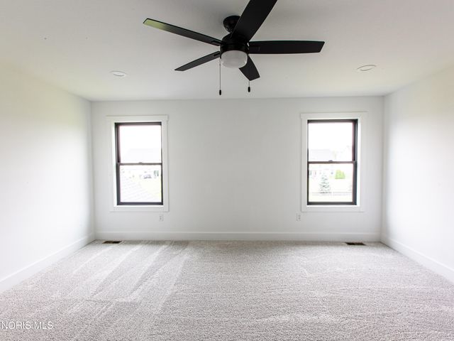 7902 Trestle Bend Road, Monclova, OH 43542