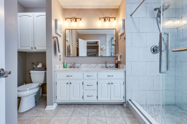 1709 Oakway Cir, Columbia, TN 38401