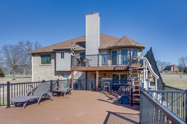 1709 Oakway Cir, Columbia, TN 38401