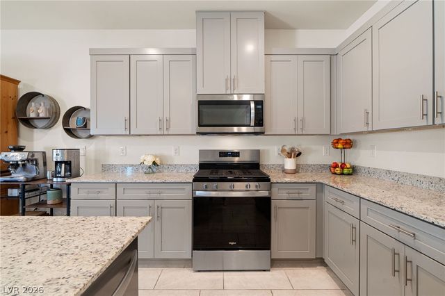 1892 Lawley Cove Place, North Las Vegas, NV 89084