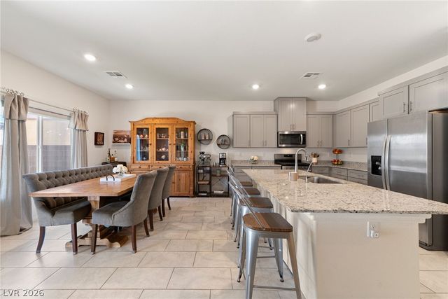 1892 Lawley Cove Place, North Las Vegas, NV 89084