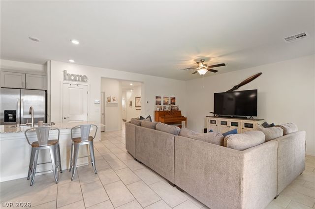 1892 Lawley Cove Place, North Las Vegas, NV 89084