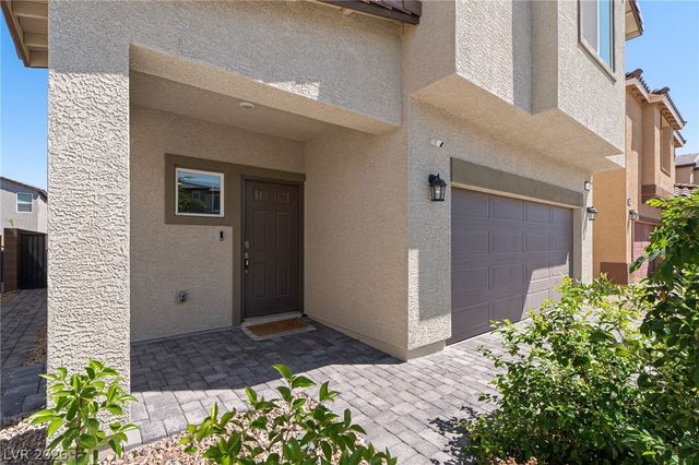 1892 Lawley Cove Place, North Las Vegas, NV 89084