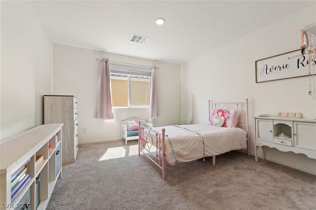 1892 Lawley Cove Place, North Las Vegas, NV 89084