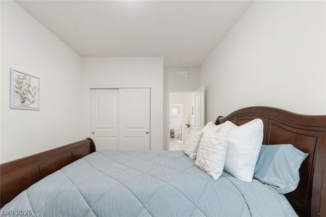 1892 Lawley Cove Place, North Las Vegas, NV 89084