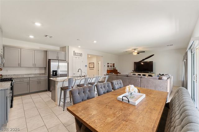 1892 Lawley Cove Place, North Las Vegas, NV 89084