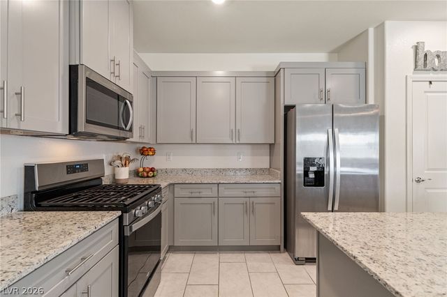 1892 Lawley Cove Place, North Las Vegas, NV 89084