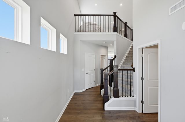 4955 Oak Hill Drive, Lebanon, IN 46052