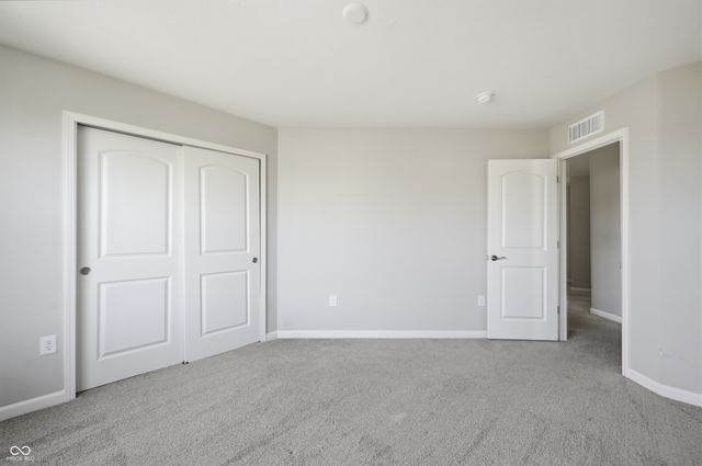 4955 Oak Hill Drive, Lebanon, IN 46052