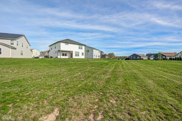 4955 Oak Hill Drive, Lebanon, IN 46052