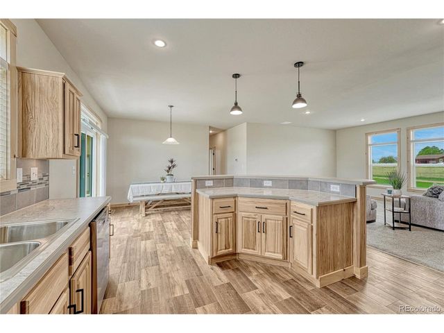 7451 Sun Country Dr, Elizabeth, CO 80107