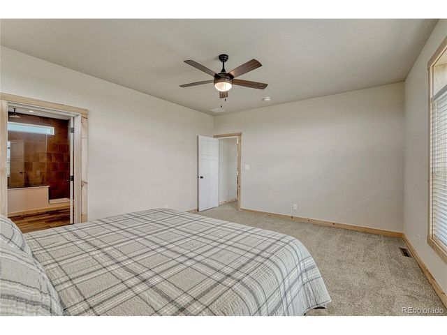 7451 Sun Country Dr, Elizabeth, CO 80107