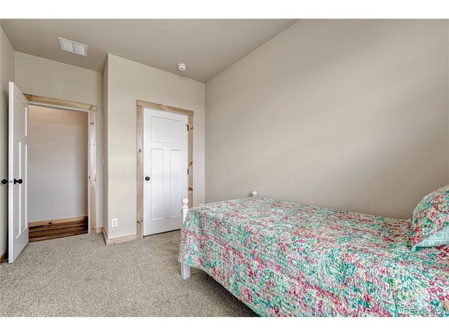 7451 Sun Country Dr, Elizabeth, CO 80107