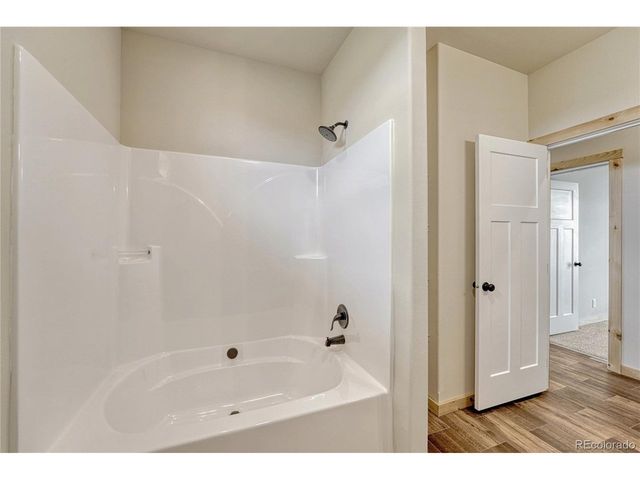 7451 Sun Country Dr, Elizabeth, CO 80107