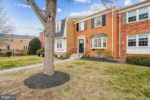 1605 DUNTERRY PL, Mclean, VA 22101