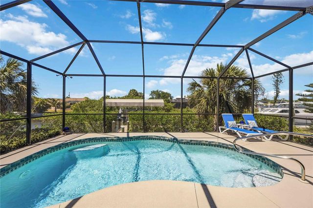 18042 PETOSKEY CIRCLE, Port Charlotte, FL 33948