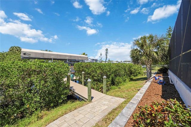 18042 PETOSKEY CIRCLE, Port Charlotte, FL 33948