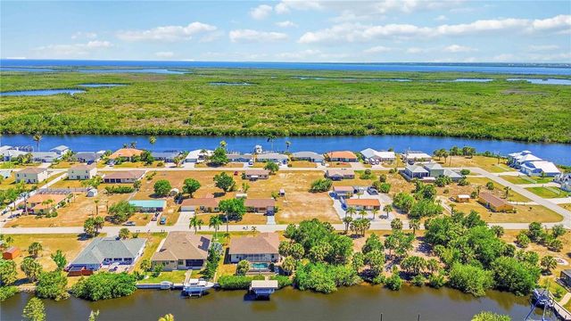 18042 PETOSKEY CIRCLE, Port Charlotte, FL 33948