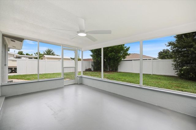 3485 ROSLYN ROAD, Venice, FL 34293