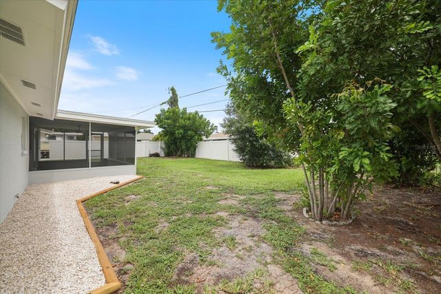 3485 ROSLYN ROAD, Venice, FL 34293