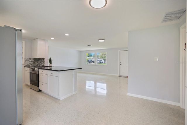 3485 ROSLYN ROAD, Venice, FL 34293